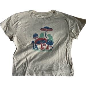 American Eagle Frog Crop Top